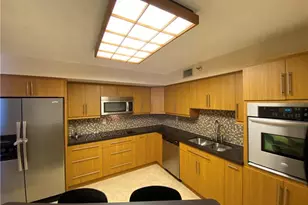 3500 Mystic Pointe Dr, Aventura, FL 33180 - Photo 8