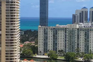 3500 Mystic Pointe Dr, Aventura, FL 33180 - Photo 2