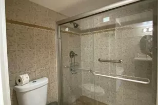 3500 Mystic Pointe Dr, Aventura, FL 33180 - Photo 12