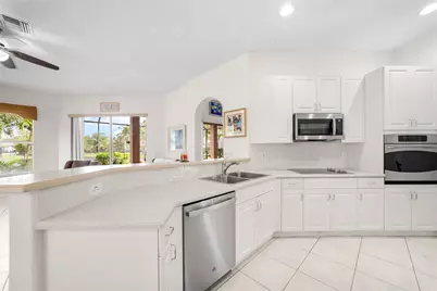 11183 NW 69th Place, Parkland, FL 33076 - Photo 8