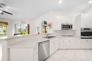 11183 NW 69th Pl, Parkland, FL 33076 - Photo 8