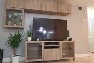 2210 Taylor St, Hollywood, FL 33020 - Photo 4