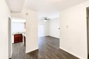 640 Cypress Club Way, Deerfield Beach, FL 33064 - Photo 2