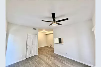 640 Cypress Club Way #B12, Deerfield Beach, FL 33064 - Photo 4