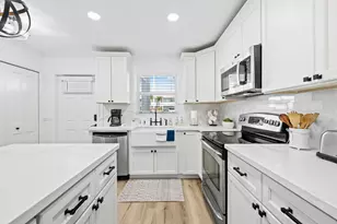 2400 NE 36th St, Lighthouse Point, FL 33064 - Photo 2