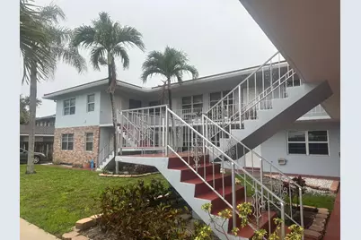 2725 Middle River Drive #11, Fort Lauderdale, FL 33306 - Photo 2