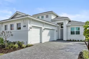 9643 St Germain Dr, Palm Beach Gardens, FL 33412 - Photo 2