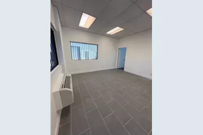 [Address not provided], West Palm Beach, FL 33409 - Photo 2