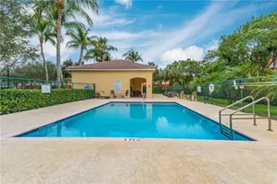 7401 Palomino Dr, Hollywood, FL 33024 - Photo 36