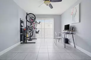 5218 NE 6th Ave, Oakland Park, FL 33334 - Photo 8