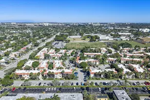 5218 NE 6th Ave, Oakland Park, FL 33334 - Photo 24