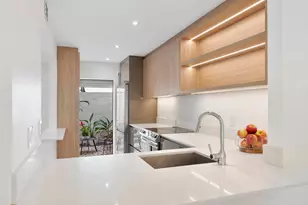 555 NE 7th Ave, Fort Lauderdale, FL 33301 - Photo 8