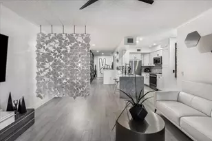 2452 Centergate Dr, Miramar, FL 33025 - Photo 8