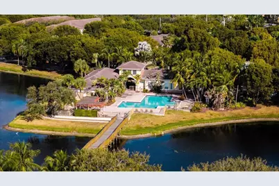 2452 Centergate Drive #203, Miramar, FL 33025 - Photo 36