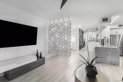 2452 Centergate Drive #203, Miramar, FL 33025 - Photo 6