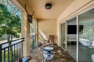 2452 Centergate Dr, Miramar, FL 33025 - Photo 26