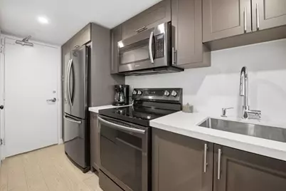 1200 West Avenue #324, Miami Beach, FL 33139 - Photo 8