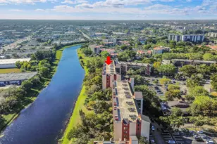 2206 S Cypress Bend Dr, Pompano Beach, FL 33069 - Photo 52