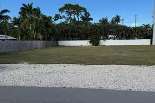 435 NE 25th St, Wilton Manors, FL 33305 - Photo 1