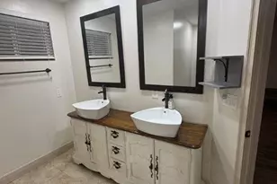 15225 SW 235th St, Homestead, FL 33032 - Photo 14