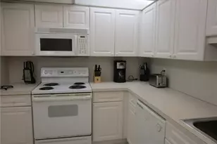 405 N Ocean Blvd, Pompano Beach, FL 33062 - Photo 16