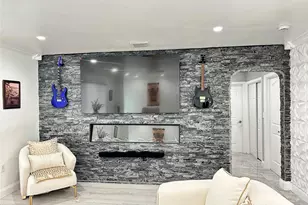 2250 NW 196th St, Miami Gardens, FL 33056 - Photo 6