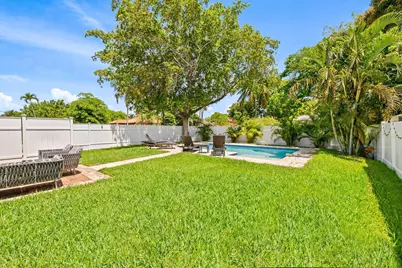 415 SE 3rd Avenue, Delray Beach, FL 33483 - Photo 22