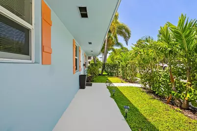 415 SE 3rd Avenue, Delray Beach, FL 33483 - Photo 24