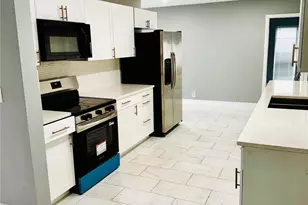 3100 NW 69th Ct, Fort Lauderdale, FL 33309 - Photo 8