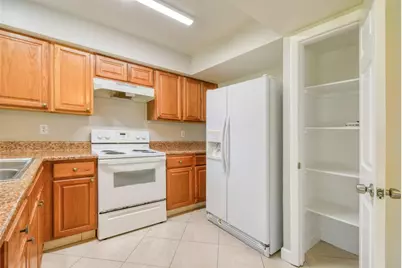 332 NE Cullman Court, Port Saint Lucie, FL 34983 - Photo 12