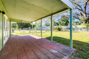 332 NE Cullman Ct, Port Saint Lucie, FL 34983 - Photo 30