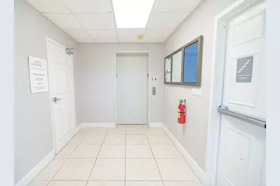 1732 NE 26th Street #202, Wilton Manors, FL 33305 - Photo 4