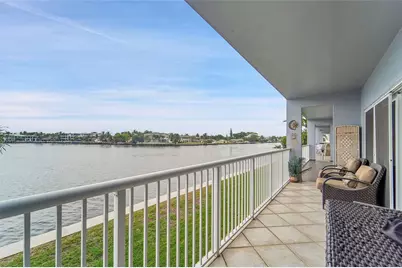 1201 S Riverside Drive #204, Pompano Beach, FL 33062 - Photo 4