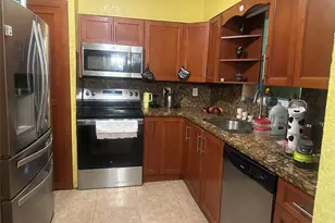 815 S 26th Ct, Hollywood, FL 33020 - Photo 18