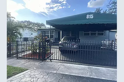 815 S 26th Court, Hollywood, FL 33020 - Photo 2