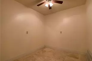 1721 Whitehall Dr, Davie, FL 33324 - Photo 14