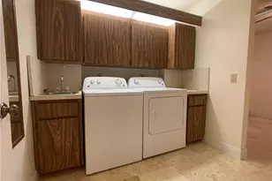 1721 Whitehall Dr, Davie, FL 33324 - Photo 28