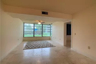 1721 Whitehall Dr, Davie, FL 33324 - Photo 8