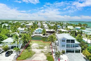 28525 Jolly Roger Dr, Little Torch Key, FL 33042 - Photo 1