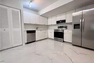 701 N Pine Island Rd, Plantation, FL 33324 - Photo 1