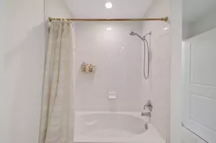 347 N New River Dr, Fort Lauderdale, FL 33301 - Photo 32