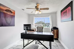 19321 NW 10th St, Pembroke Pines, FL 33029 - Photo 44