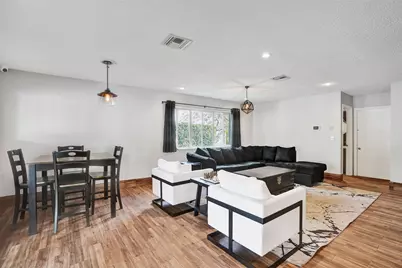 19321 NW 10th Street, Pembroke Pines, FL 33029 - Photo 24