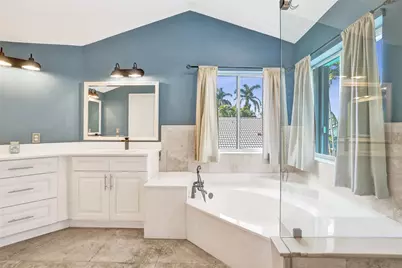 19321 NW 10th Street, Pembroke Pines, FL 33029 - Photo 28