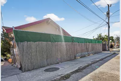 2168 NW 28 Street, Miami, FL 33142 - Photo 8