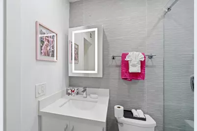 100 NE 22nd Street, Wilton Manors, FL 33305 - Photo 24