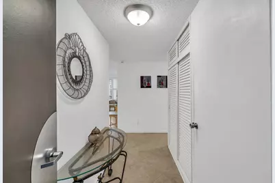 3300 NE 36th Street #1110, Fort Lauderdale, FL 33308 - Photo 8