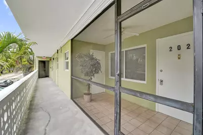 1425 Arthur Street #202A, Hollywood, FL 33020 - Photo 4