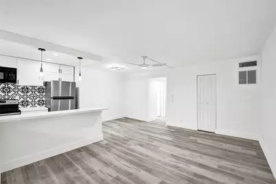 1425 Arthur Street #202A, Hollywood, FL 33020 - Photo 8