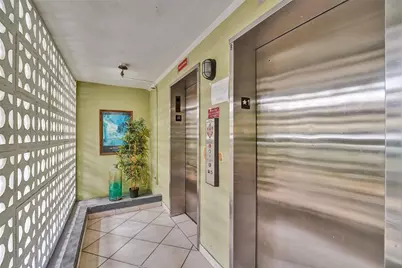 1425 Arthur Street #202A, Hollywood, FL 33020 - Photo 4